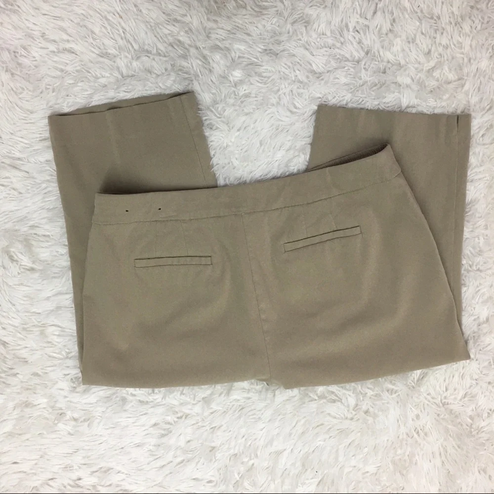 Kim Rogers Khaki Pull On Capris size 14P - Picture 2 of 6